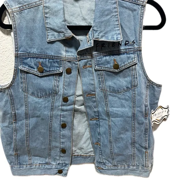 FRIENDS Light Blue Denim Vest with Red Lobster Patch - Picture 3 of 5